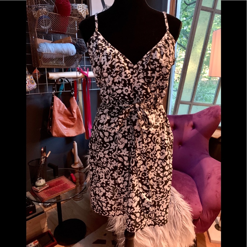 Tramp black & white floral sundress